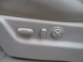 White Diamond - Escalade AWD Photo No. 14