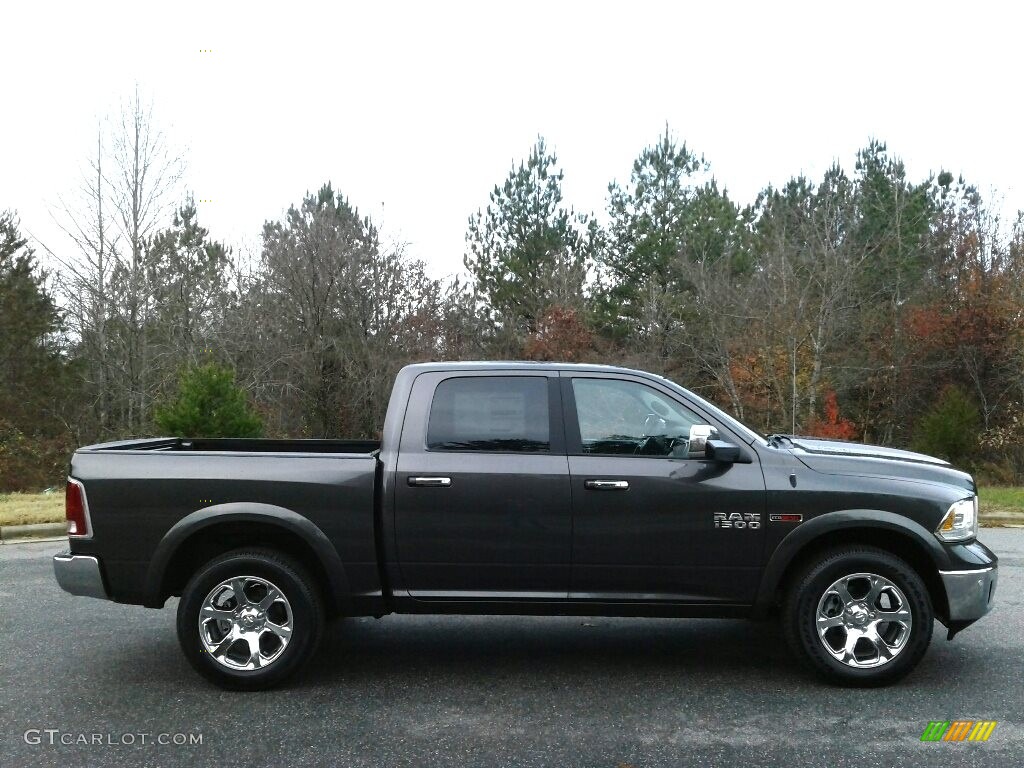 2017 1500 Laramie Crew Cab 4x4 - Granite Crystal Metallic / Black photo #5