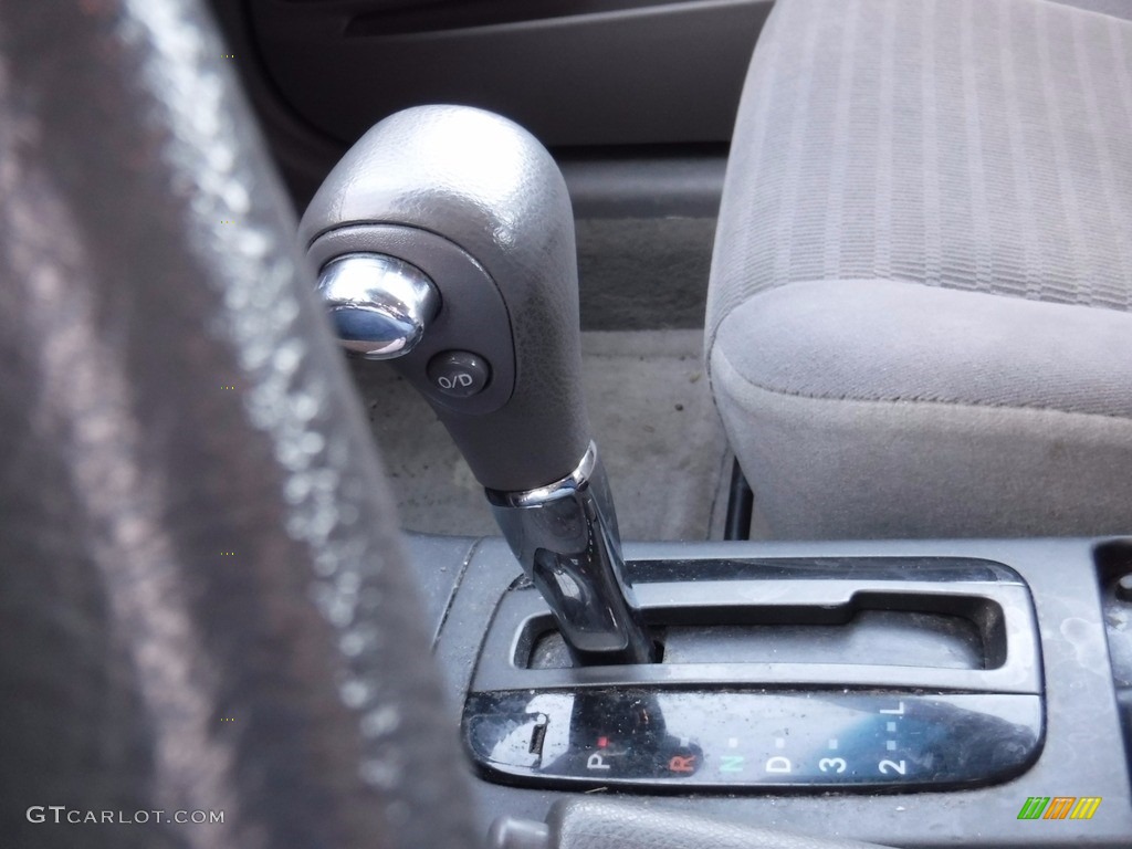 2006 Camry LE - Sky Blue Pearl / Stone Gray photo #15