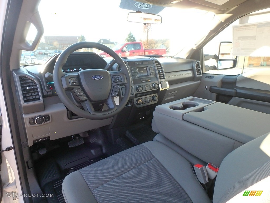 2018 Ford F250 Super Duty XL SuperCab 4x4 Front Seat Photos