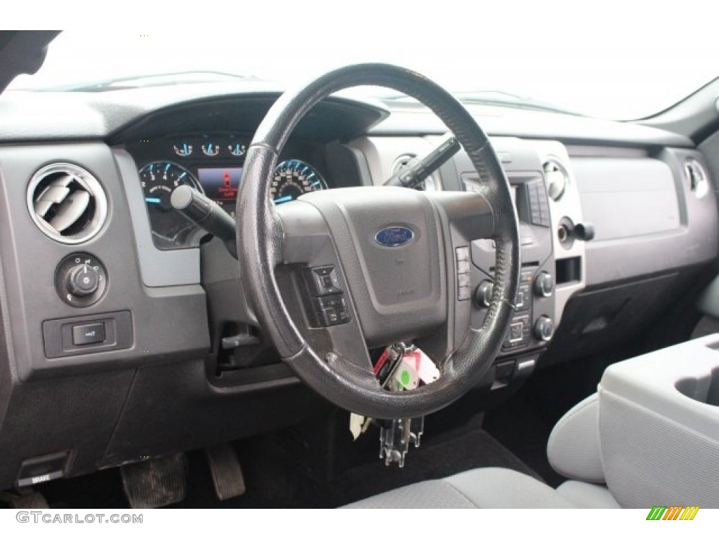 2013 F150 XLT SuperCrew - Vermillion Red / Steel Gray photo #16
