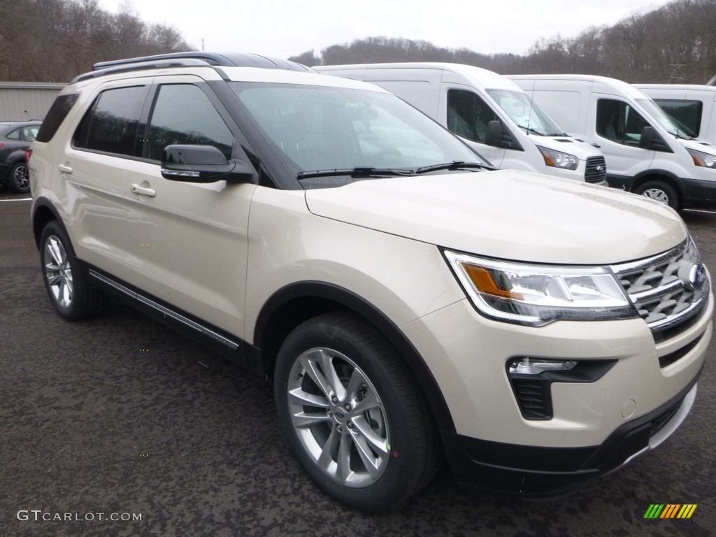 2018 Explorer XLT 4WD - Platinum Dune / Ebony Black photo #3