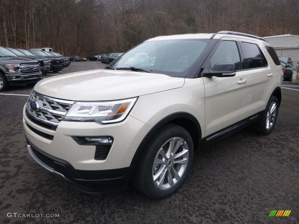 2018 Explorer XLT 4WD - Platinum Dune / Ebony Black photo #5