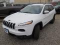 2018 Bright White Jeep Cherokee Latitude 4x4  photo #4