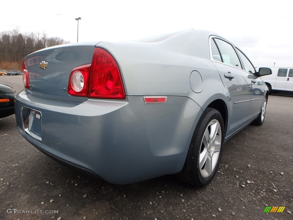 2009 Malibu LS Sedan - Golden Pewter Metallic / Titanium photo #4