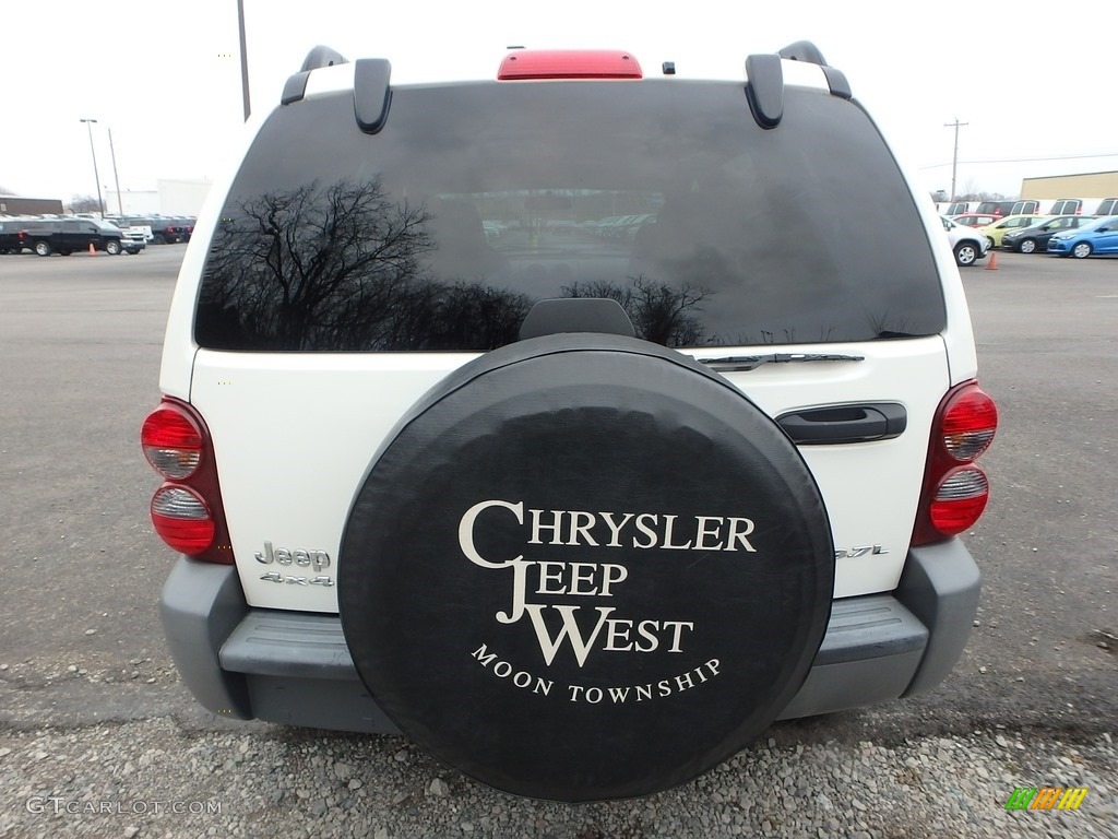 2005 Liberty Sport 4x4 - Stone White / Medium Slate Gray photo #3
