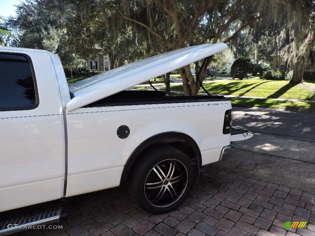 2004 F150 XLT SuperCab - Oxford White / Medium/Dark Flint photo #4
