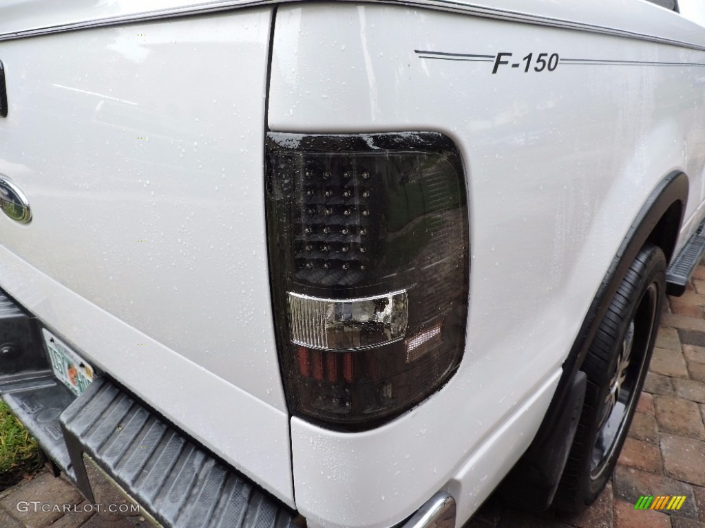 2004 F150 XLT SuperCab - Oxford White / Medium/Dark Flint photo #14