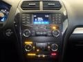2018 White Platinum Ford Explorer XLT 4WD  photo #13