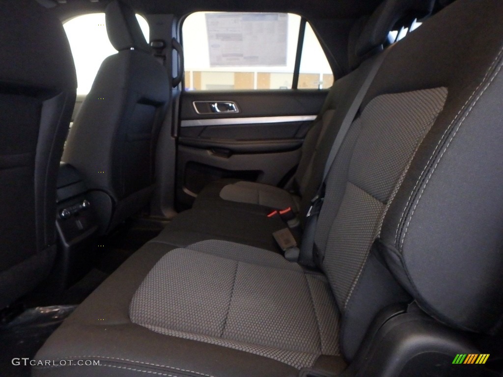 2018 Explorer XLT 4WD - Platinum Dune / Ebony Black photo #7