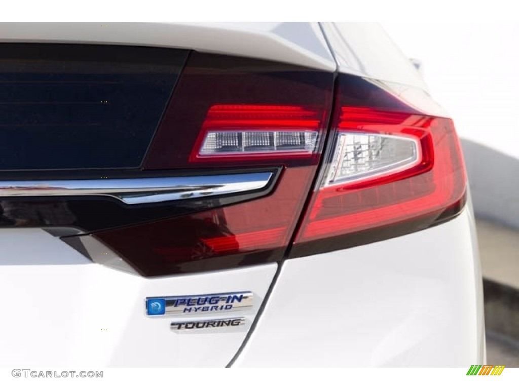 2018 Honda Clarity Touring Plug In Hybrid Marks and Logos Photo #124296459