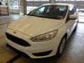 Oxford White - Focus SE Sedan Photo No. 4