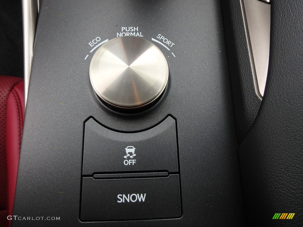 2018 Lexus IS 300 F Sport AWD Controls Photo #124296945