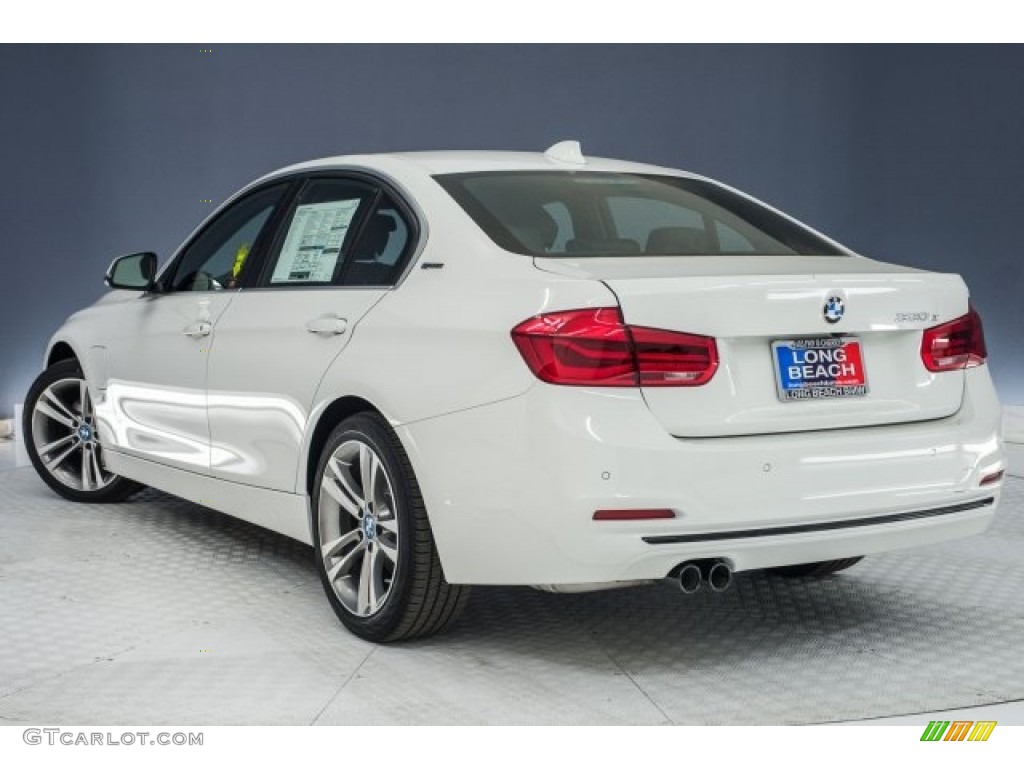 2018 3 Series 330e iPerformance Sedan - Alpine White / Black photo #4