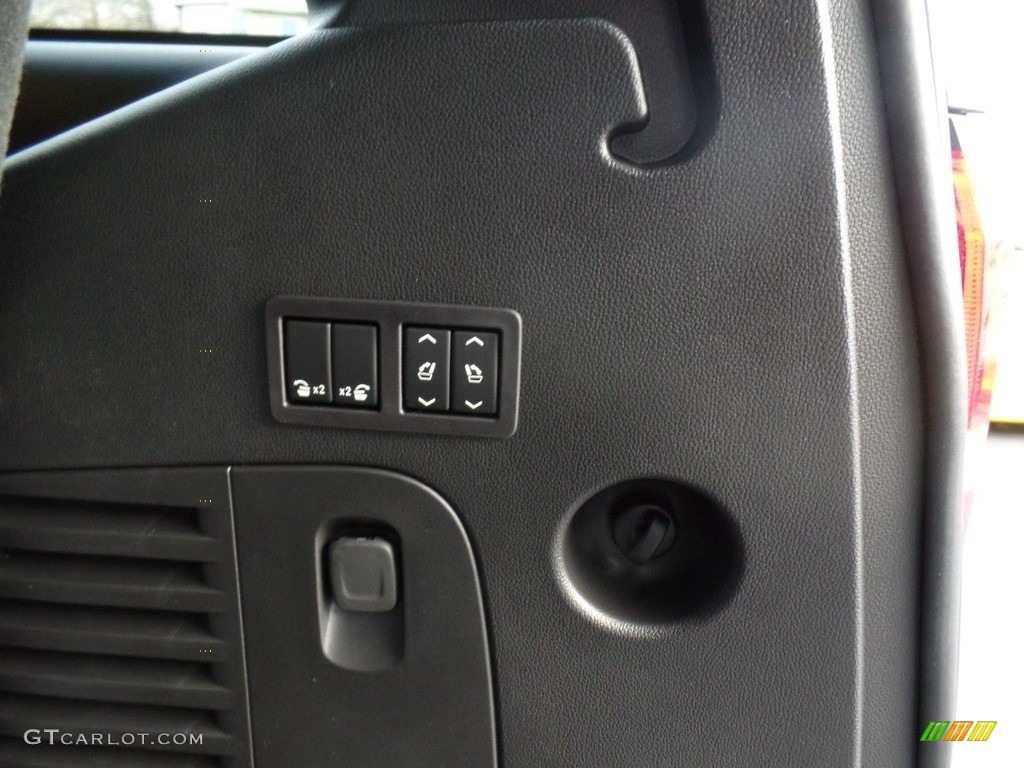 2018 Chevrolet Tahoe Premier 4WD Controls Photo #124297931