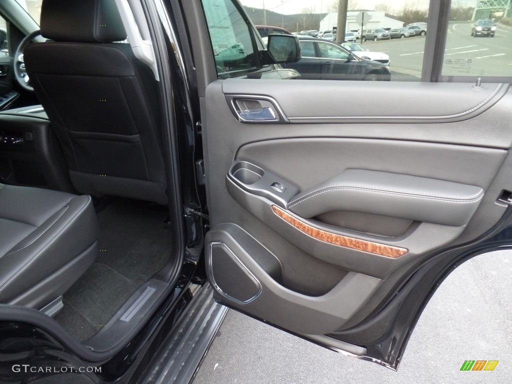 2018 Chevrolet Tahoe Premier 4WD Jet Black Door Panel Photo #124297995