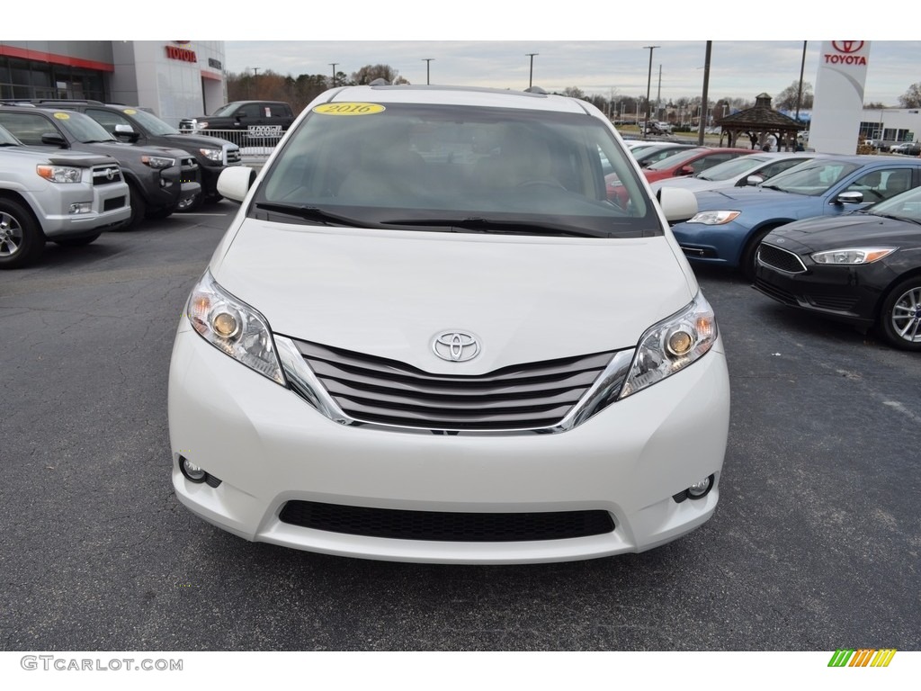 2016 Sienna XLE - Blizzard Pearl / Dark Bisque photo #30