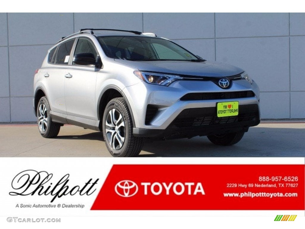 2018 RAV4 LE - Silver Sky Metallic / Black photo #1