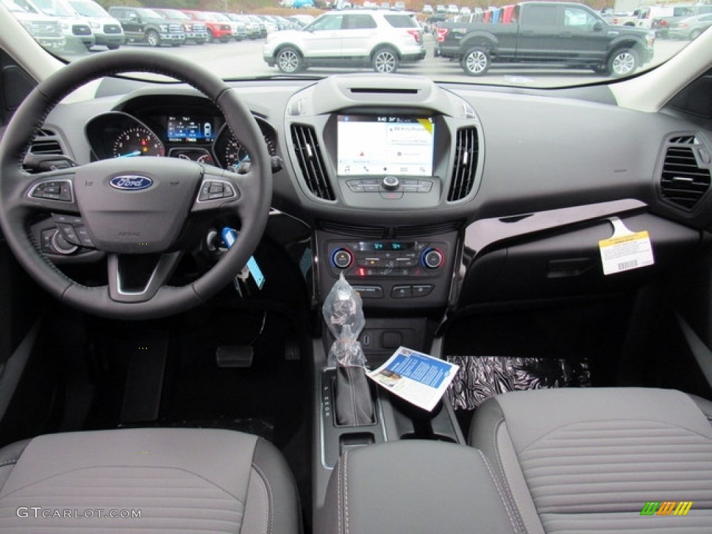 2018 Ford Escape SE 4WD Dashboard Photos