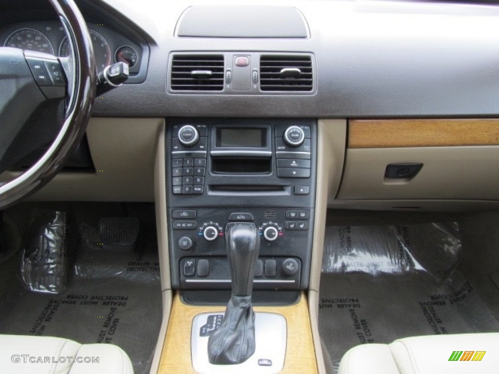 2007 XC90 3.2 AWD - Titanium Gray Metallic / Taupe photo #15