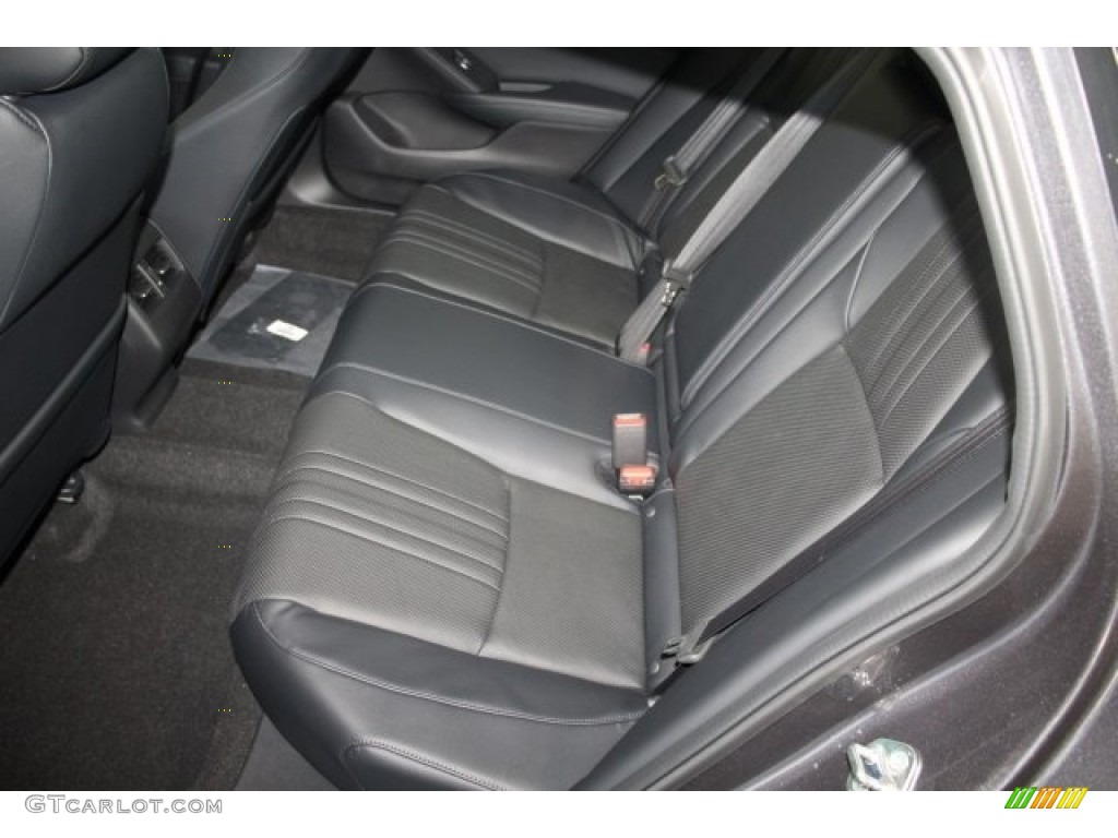 2018 Honda Accord EX-L Sedan Rear Seat Photo #124302027
