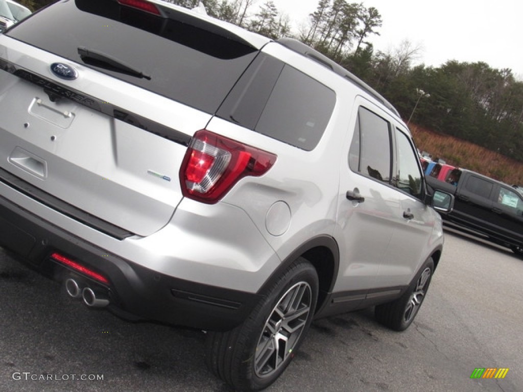 2018 Explorer Sport 4WD - Ingot Silver / Ebony Black photo #35