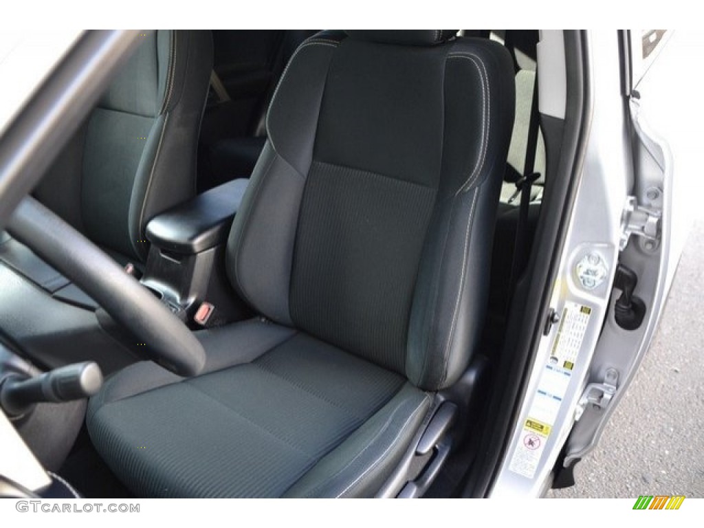 2015 RAV4 XLE - Classic Silver Metallic / Black photo #12