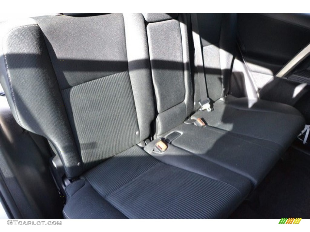 2015 RAV4 XLE - Classic Silver Metallic / Black photo #24