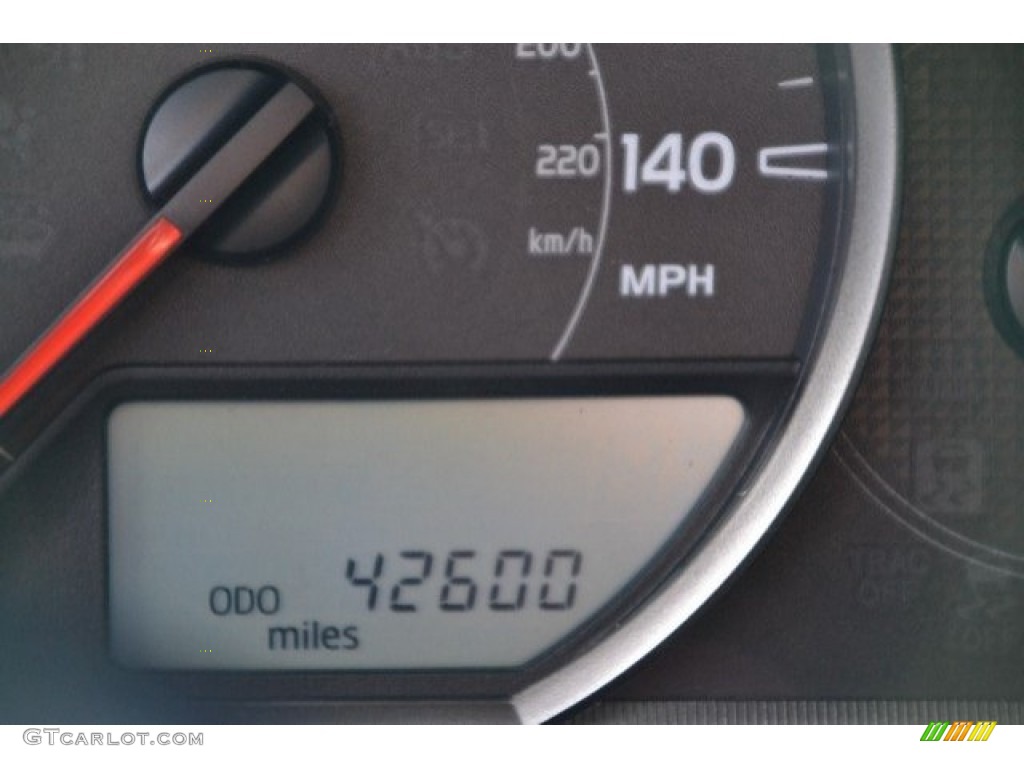 2015 RAV4 XLE - Classic Silver Metallic / Black photo #30