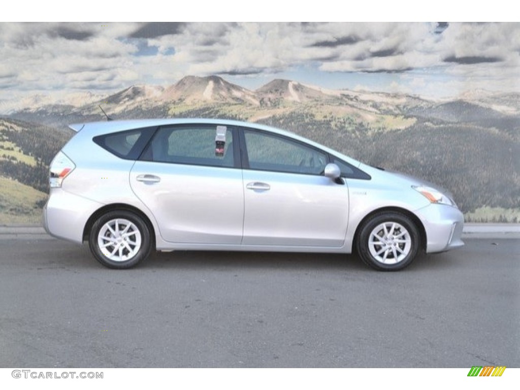 2013 Prius v Two Hybrid - Classic Silver Metallic / Misty Gray photo #2
