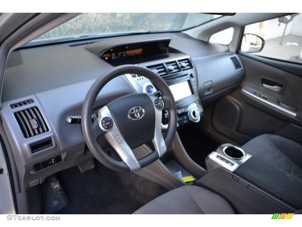 2013 Prius v Two Hybrid - Classic Silver Metallic / Misty Gray photo #10