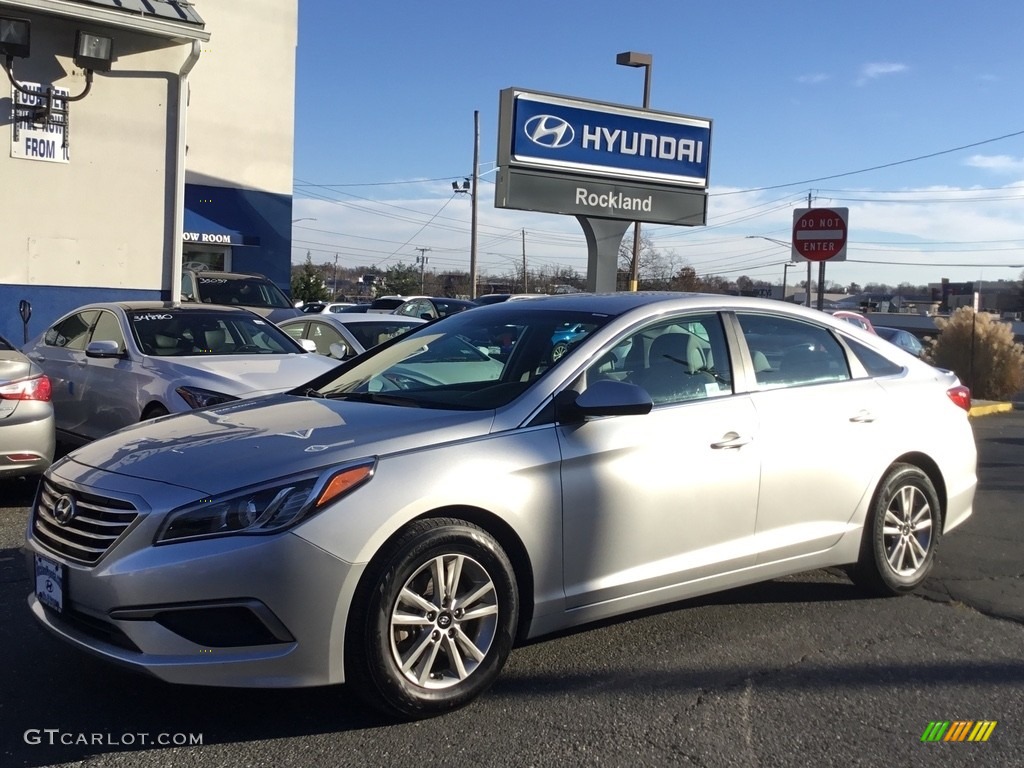 2016 Sonata SE - Symphony Silver / Gray photo #1