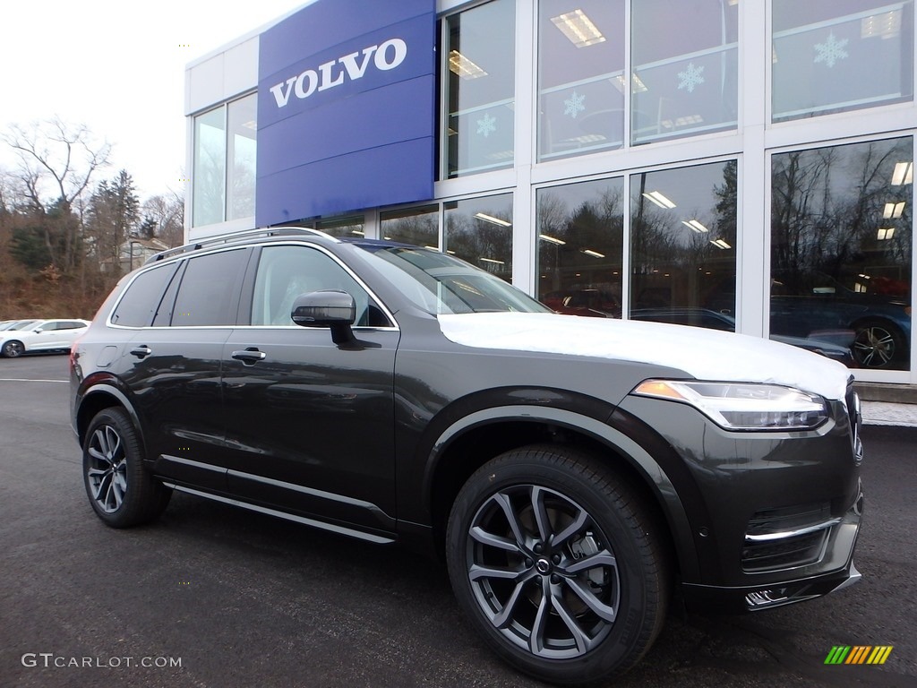 2018 XC90 T6 AWD Momentum - Pine Grey Metallic / Blonde photo #1