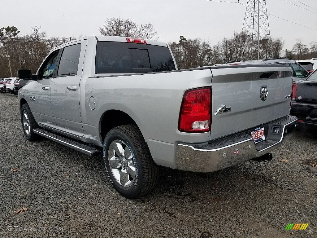 2018 1500 Big Horn Crew Cab 4x4 - Bright Silver Metallic / Black/Diesel Gray photo #4