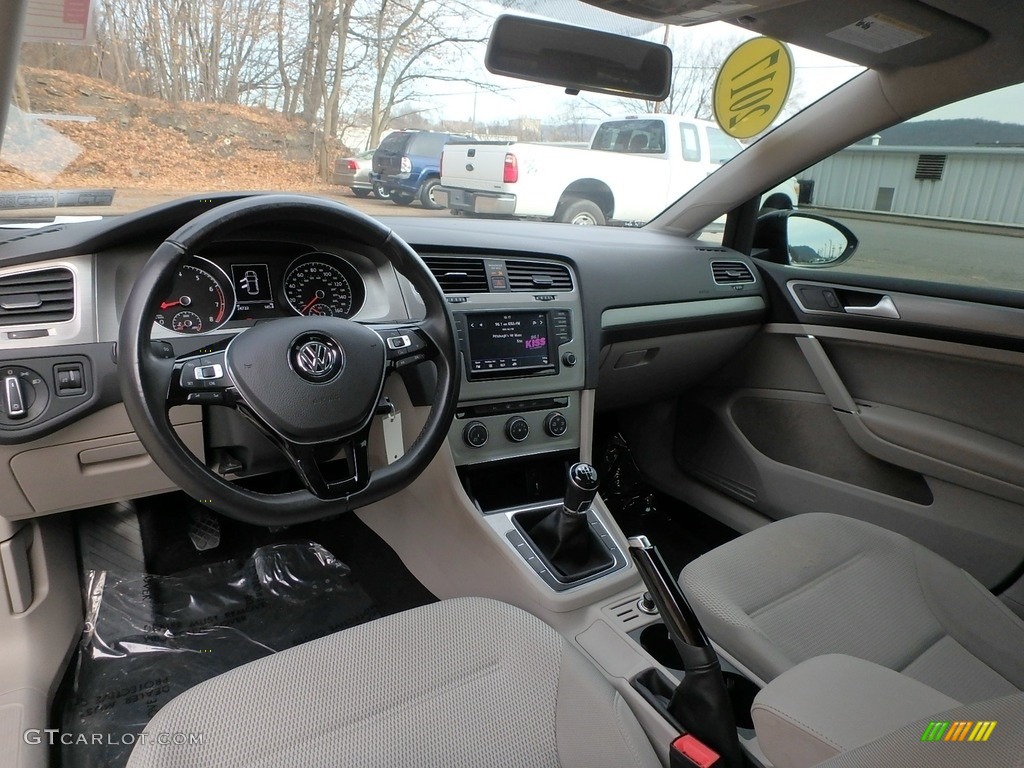 Beige Interior 2017 Volkswagen Golf 4 Door 1.8T Wolfsburg Photo #124314857