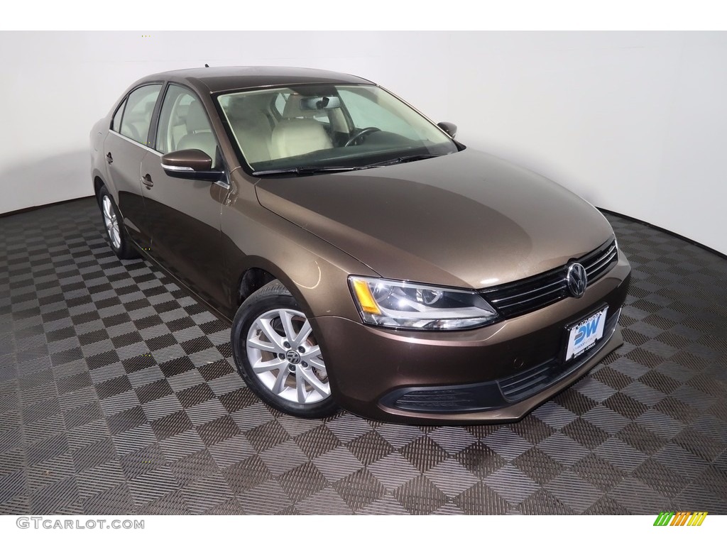 2014 Jetta SE Sedan - Toffee Brown Metallic / Cornsilk Beige photo #2
