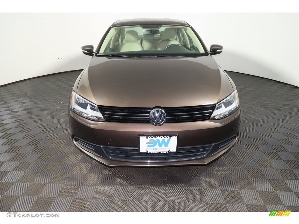 2014 Jetta SE Sedan - Toffee Brown Metallic / Cornsilk Beige photo #4