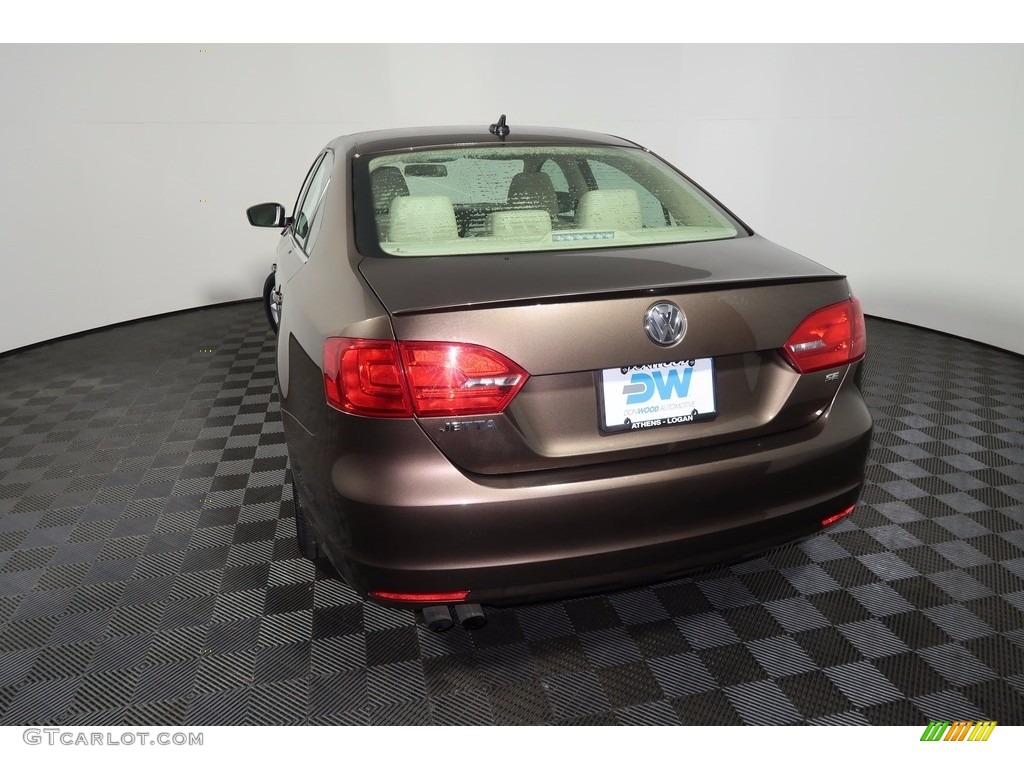 2014 Jetta SE Sedan - Toffee Brown Metallic / Cornsilk Beige photo #8