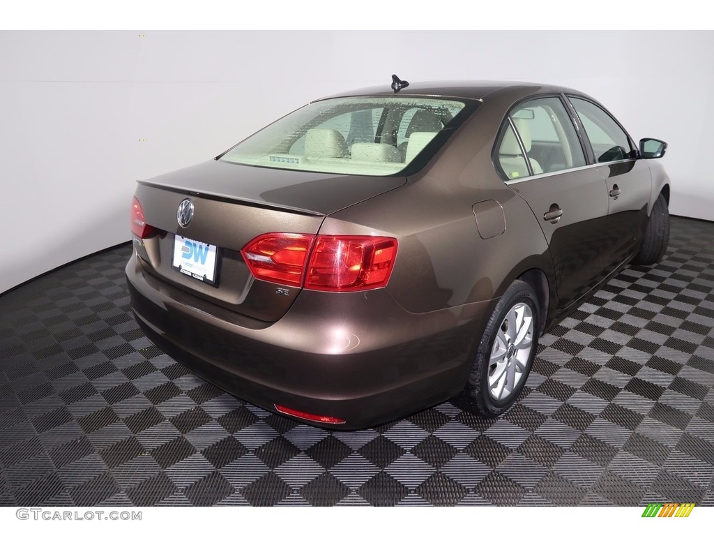 2014 Jetta SE Sedan - Toffee Brown Metallic / Cornsilk Beige photo #11