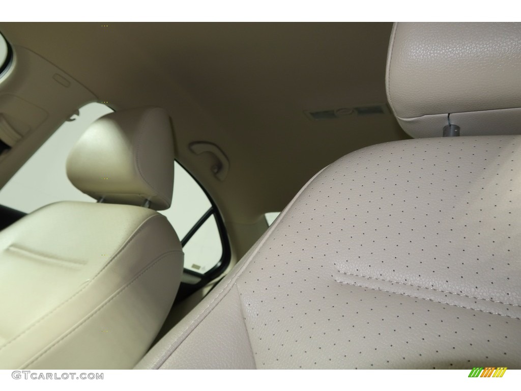 2014 Jetta SE Sedan - Toffee Brown Metallic / Cornsilk Beige photo #32