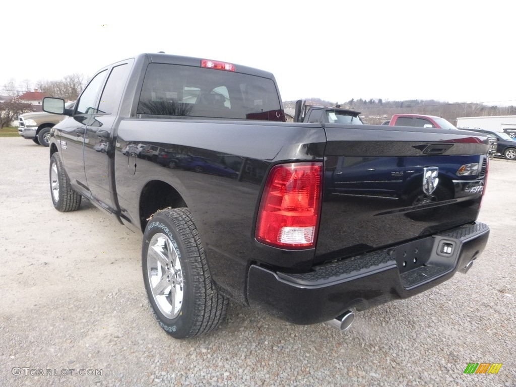 2018 1500 Express Quad Cab 4x4 - Brilliant Black Crystal Pearl / Black/Diesel Gray photo #3