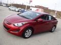 Red - Elantra SE Photo No. 5