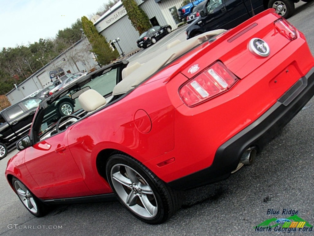 2011 Mustang V6 Convertible - Race Red / Stone photo #26