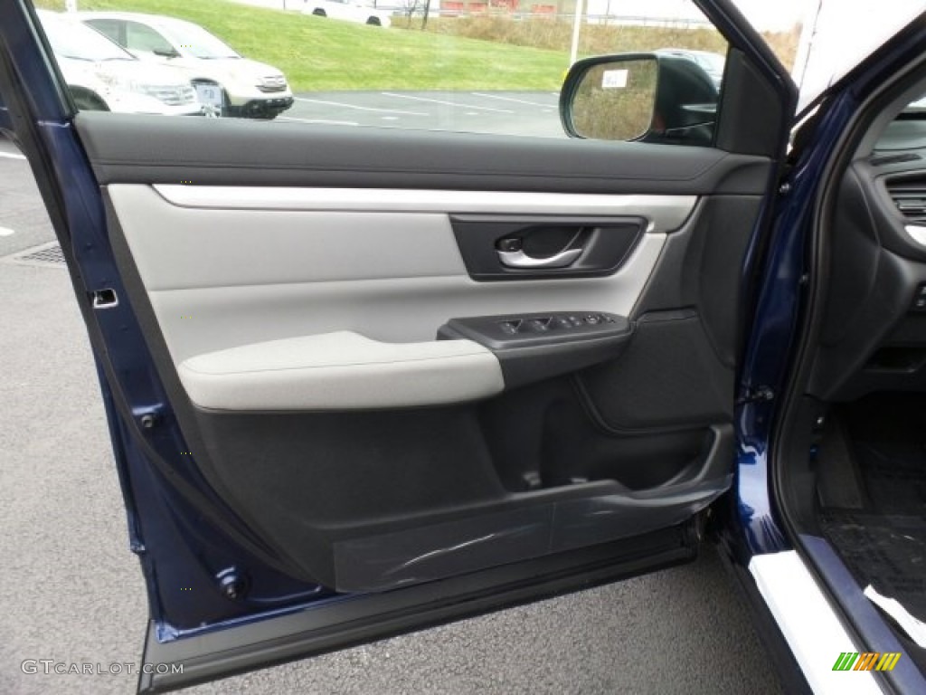 2018 Honda CR-V LX AWD Door Panel Photos