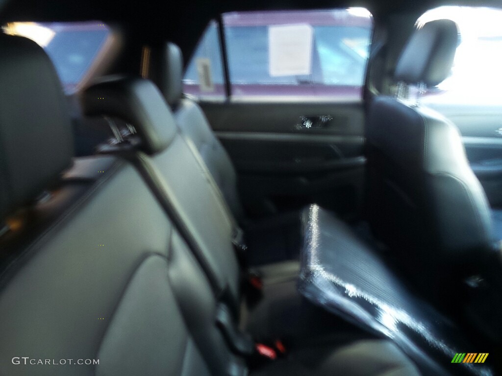 2018 Explorer XLT 4WD - Ruby Red / Ebony Black photo #4