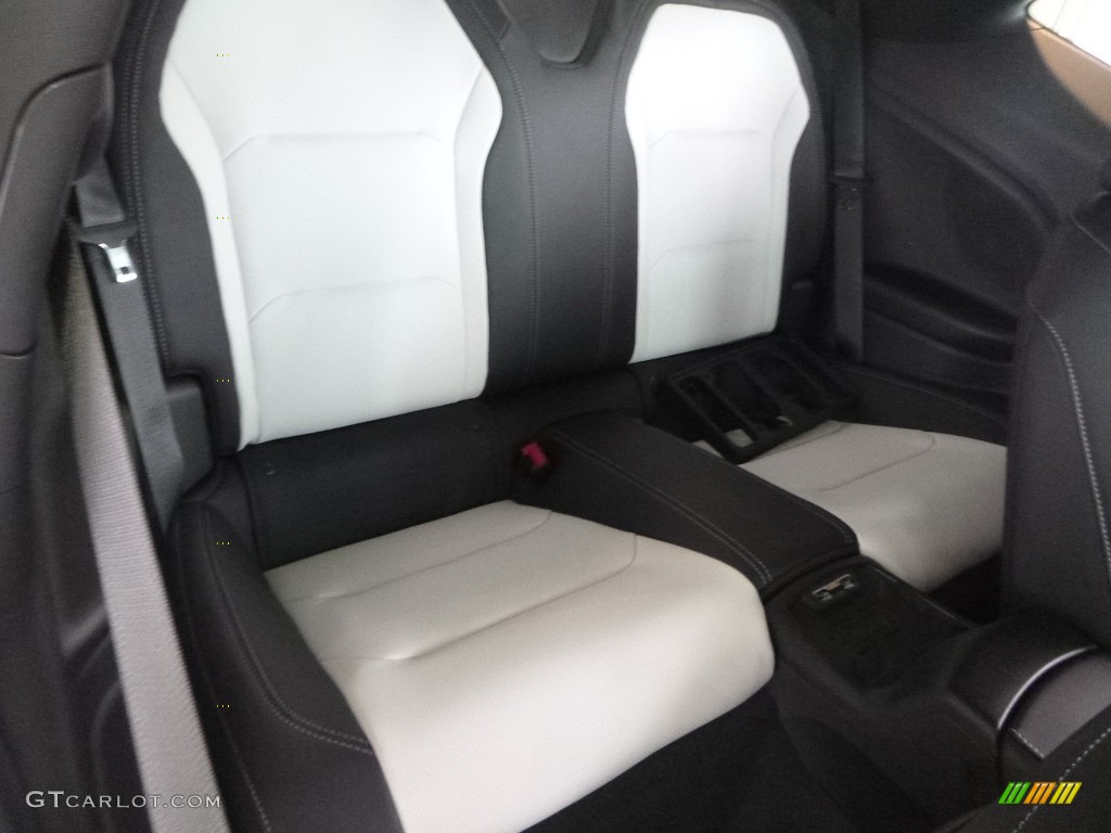 2018 Chevrolet Camaro SS Coupe Rear Seat Photo #124327286