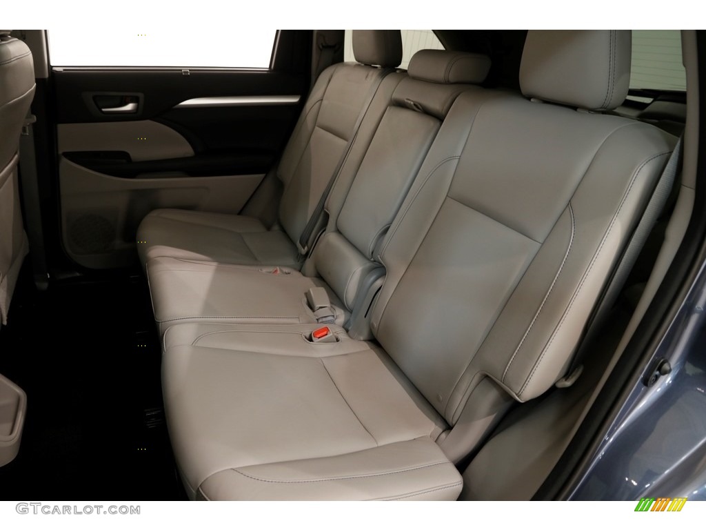 2015 Highlander XLE AWD - Shoreline Blue Pearl / Ash photo #17