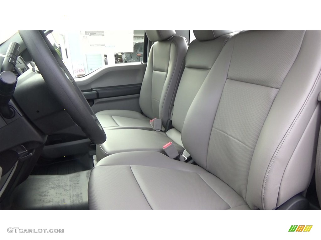 2018 Ford F150 XL Regular Cab 4x4 Front Seat Photo #124329023