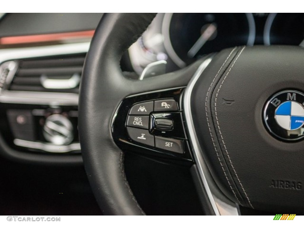 2017 5 Series 530i Sedan - Dark Graphite Metallic / Black photo #13