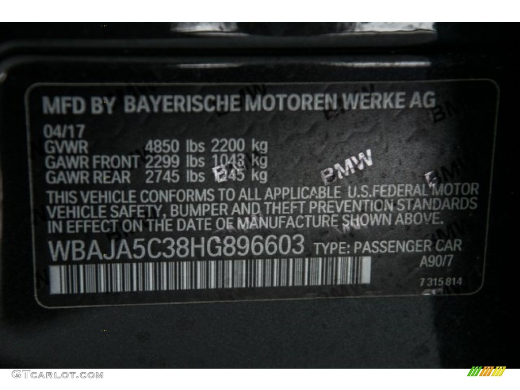 2017 5 Series 530i Sedan - Dark Graphite Metallic / Black photo #16